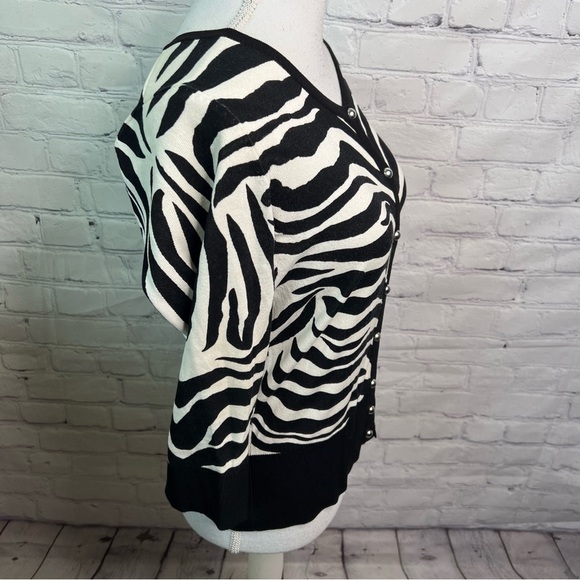 WHBM Zebra Print 3/4 Sleeve Cardigan Medium - Picture 2 of 7
